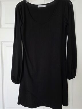 MISSLOOK Black Long-Sleeve Scoop Neck Tunic Dress Size Small
